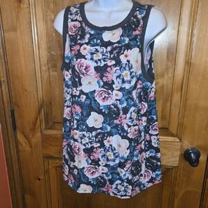 Torrid Gray Floral Classic Fit Top